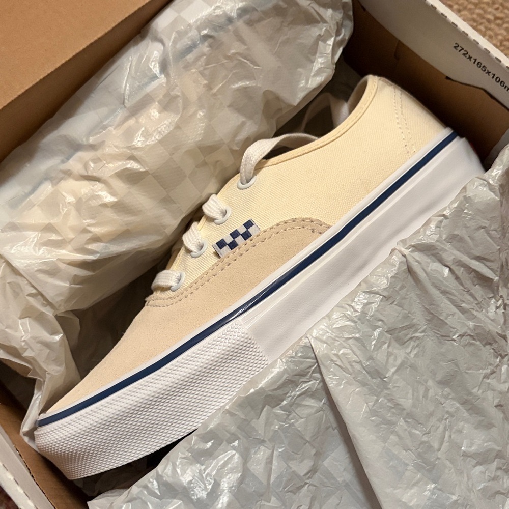 [Vans] Skate Authentic Off White Sneakers